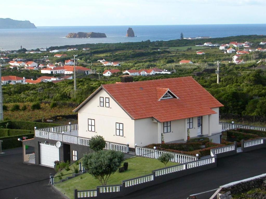 Moradia Familiar Novavista - T3 Hostel Madalena  Kültér fotó