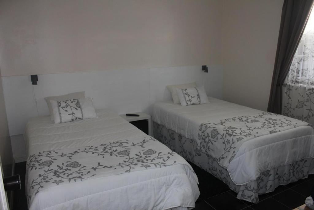 Moradia Familiar Novavista - T3 Hostel Madalena  Kültér fotó